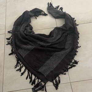 NWT express grey and black unisex scarf
